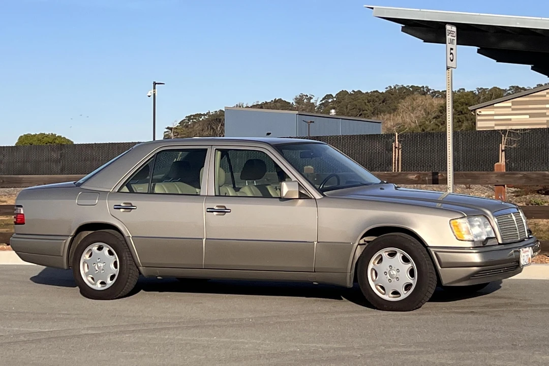 1995 Mercedes-Benz W124 E-Class - Image 21 of 31