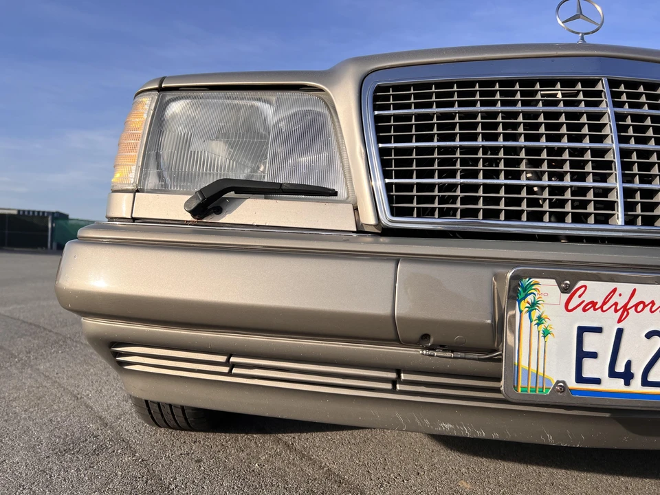 1995 Mercedes-Benz W124 E-Class - Image 25 of 31