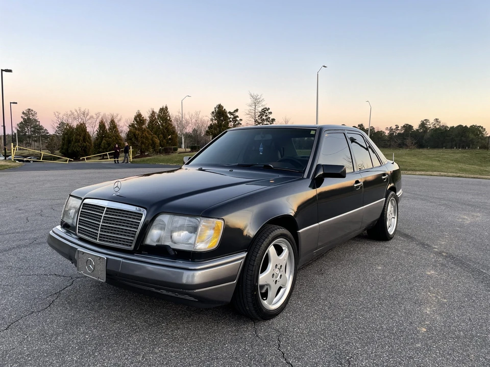 1995 Mercedes-Benz W124 E-Class - Image 23 of 31