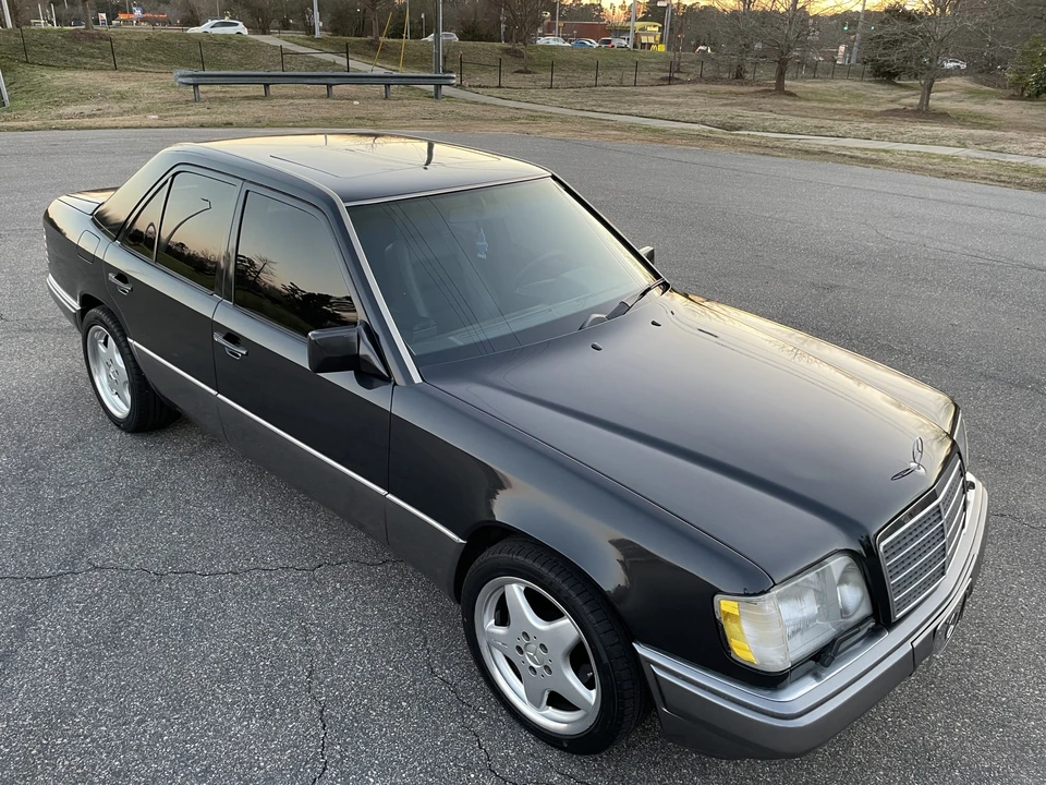 1995 Mercedes-Benz W124 E-Class - Image 15 of 31