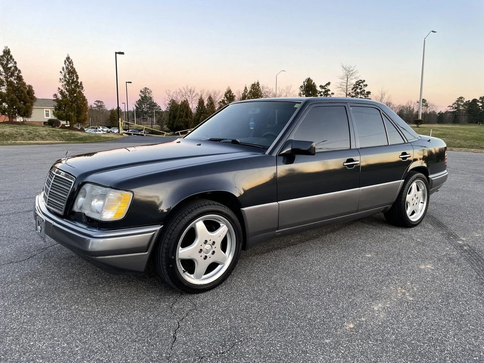 1995 Mercedes-Benz W124 E-Class - Image 25 of 31