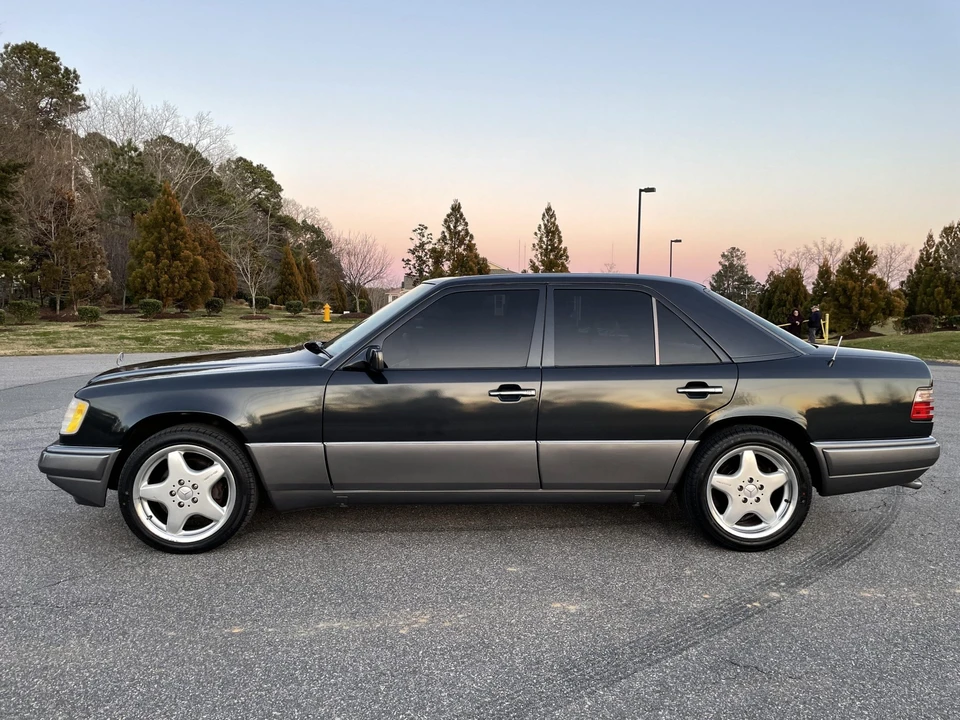 1995 Mercedes-Benz W124 E-Class - Image 27 of 31