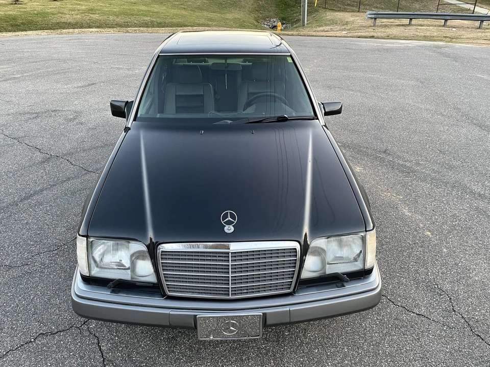 1995 Mercedes-Benz W124 E-Class - Image 20 of 31