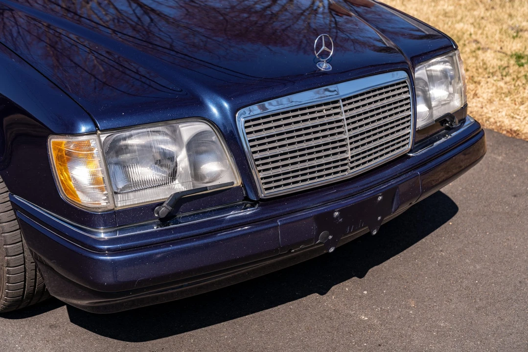 1995 Mercedes-Benz W124 E-Class - Image 13 of 31