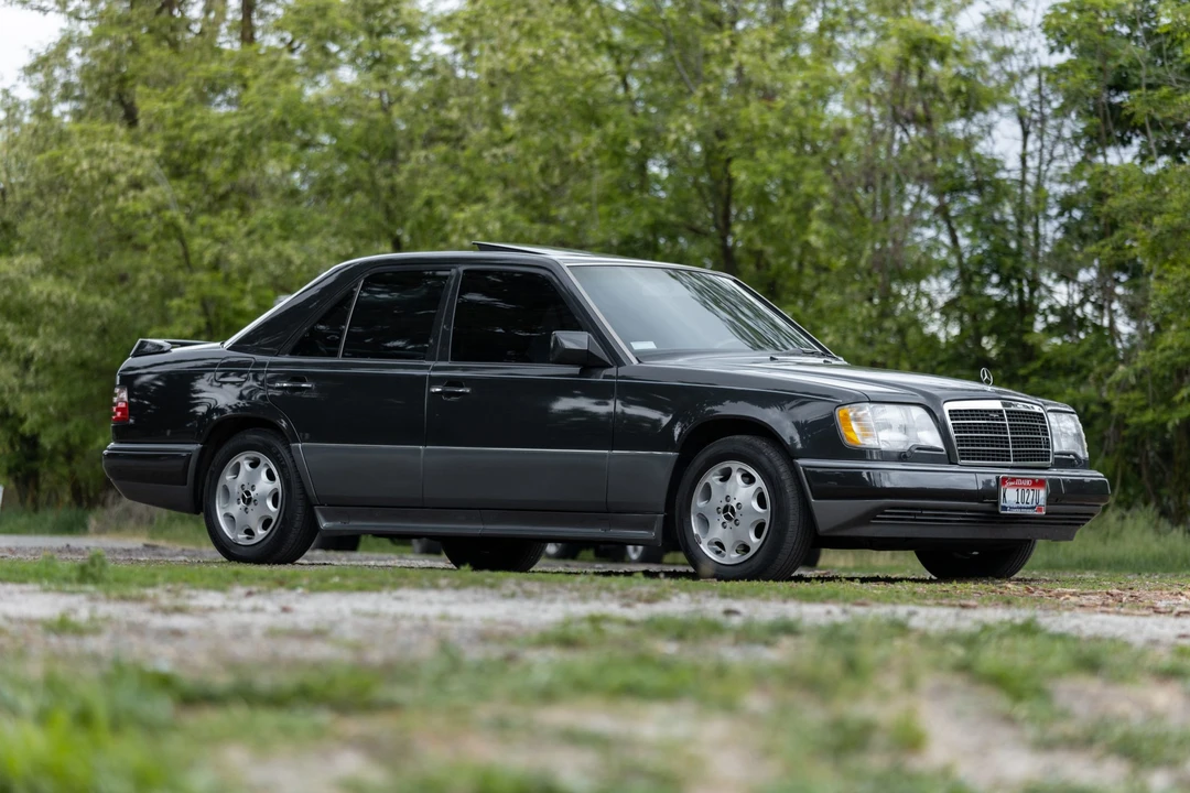 1995 Mercedes-Benz W124 E-Class - Image 4 of 31