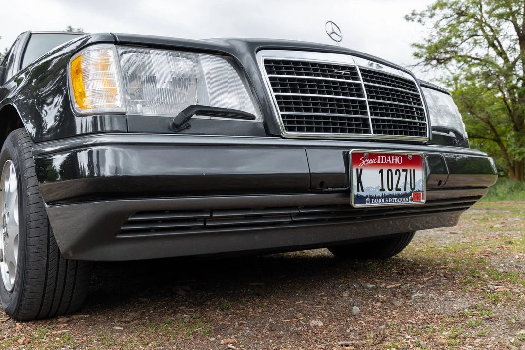 1995 Mercedes-Benz W124 E-Class - Image 12 of 31