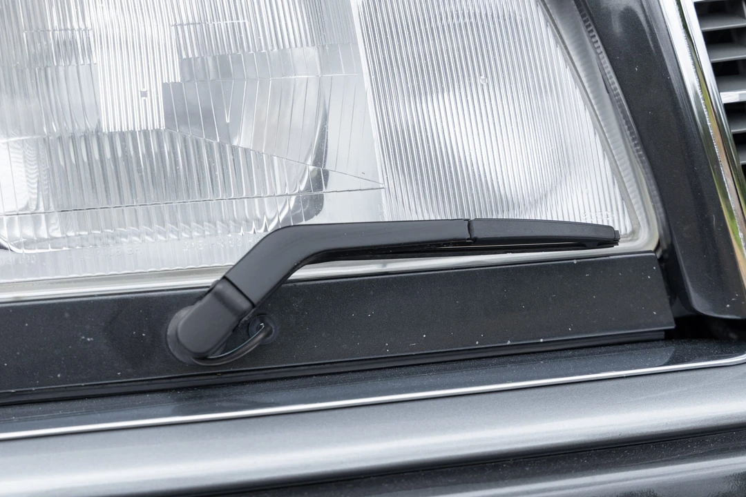 1995 Mercedes-Benz W124 E-Class - Image 15 of 31