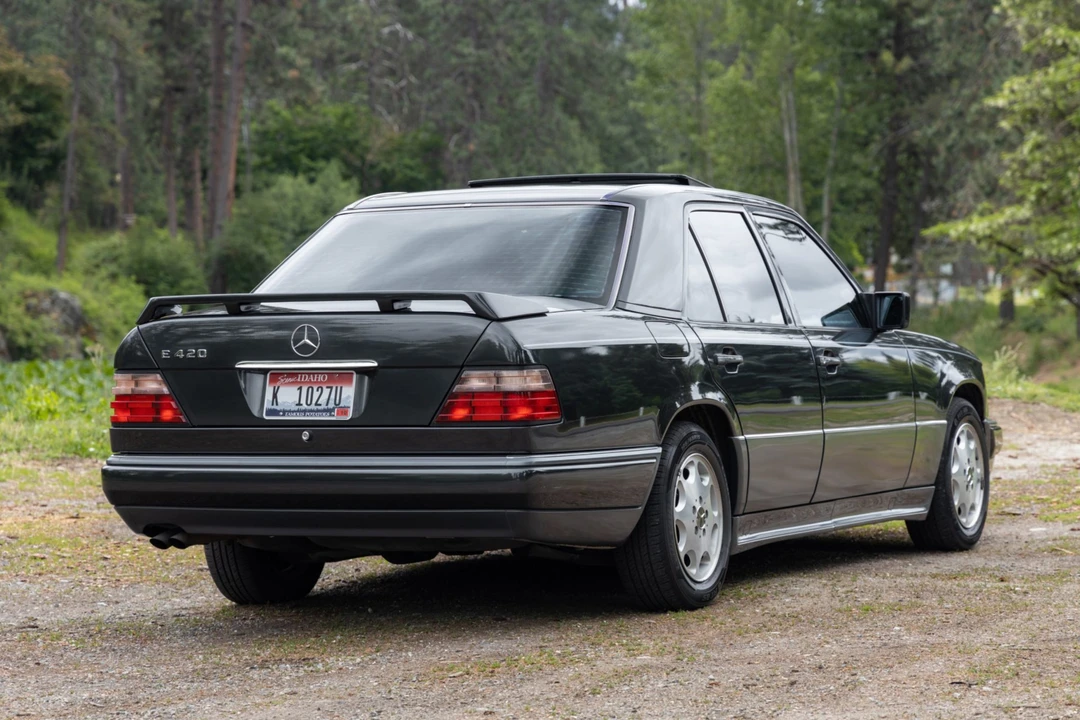 1995 Mercedes-Benz W124 E-Class - Image 6 of 31