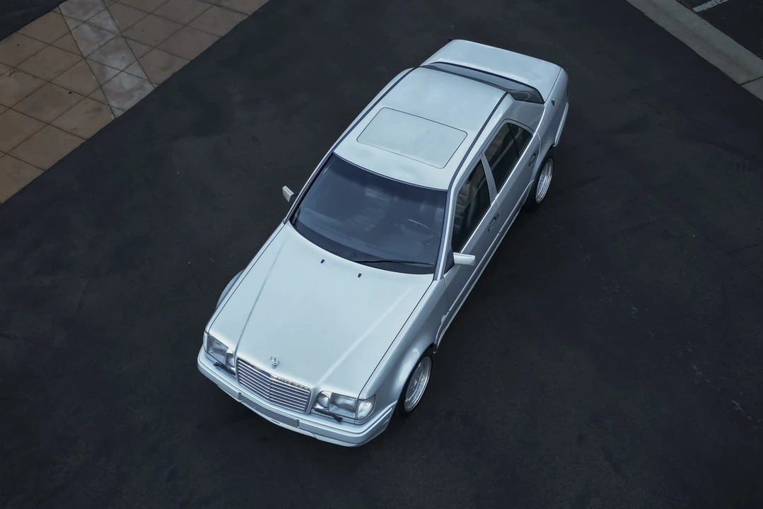 1995 Mercedes-Benz 500E & E500 - Image 30 of 31