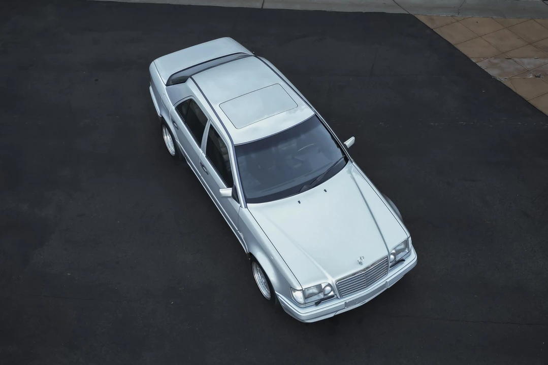 1995 Mercedes-Benz 500E & E500 - Image 28 of 31
