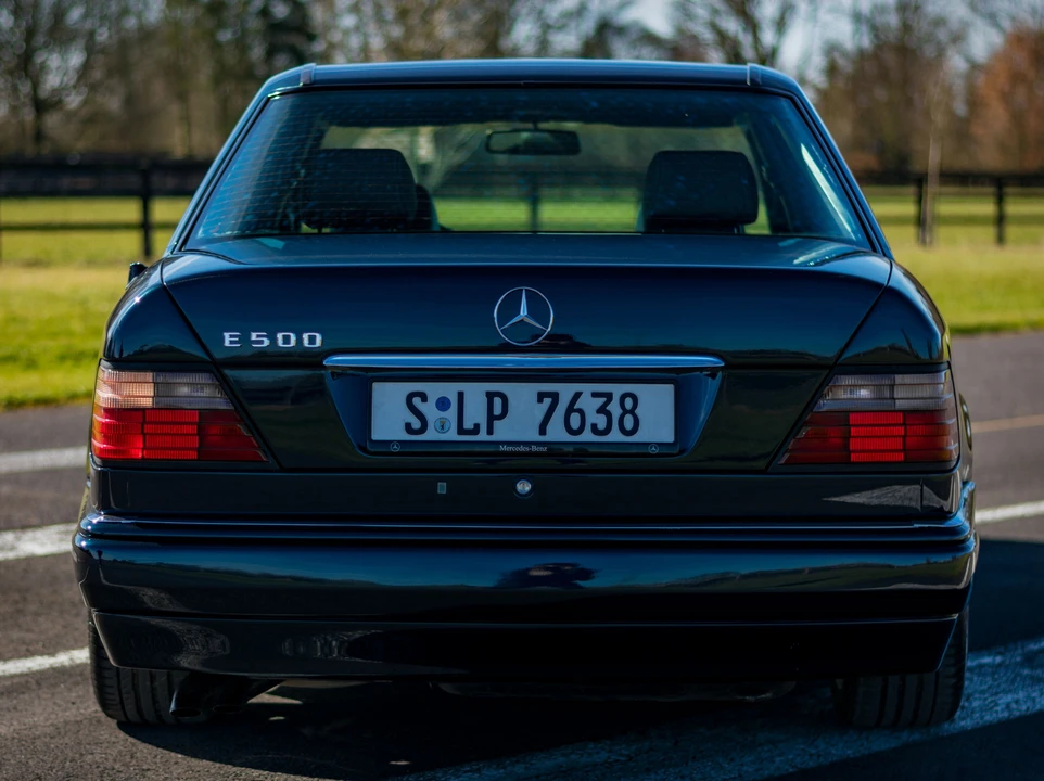 1995 Mercedes-Benz 500E & E500 - Image 8 of 18