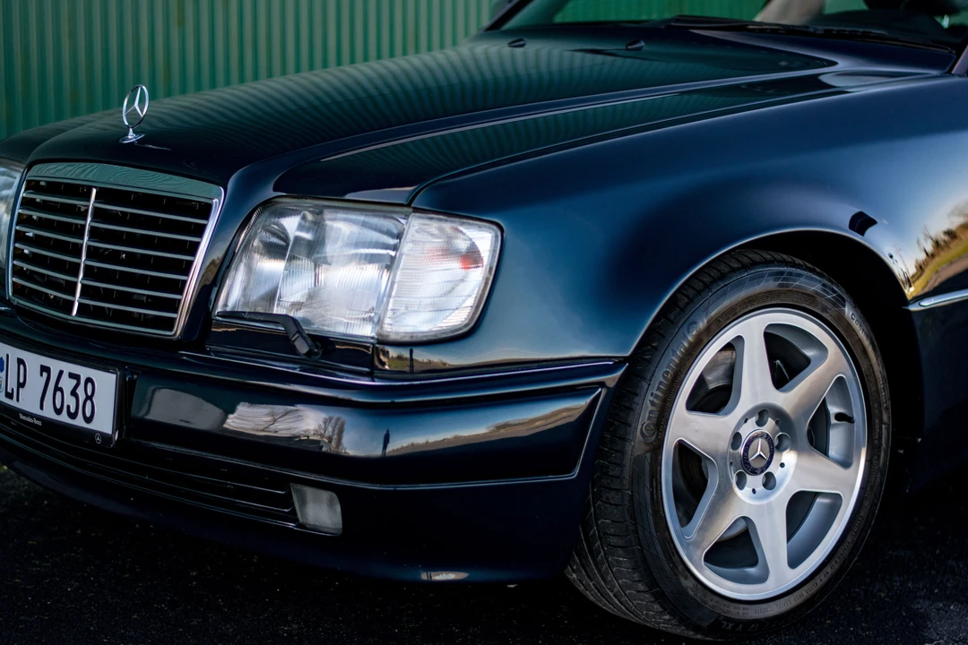 1995 Mercedes-Benz 500E & E500 - Image 16 of 18