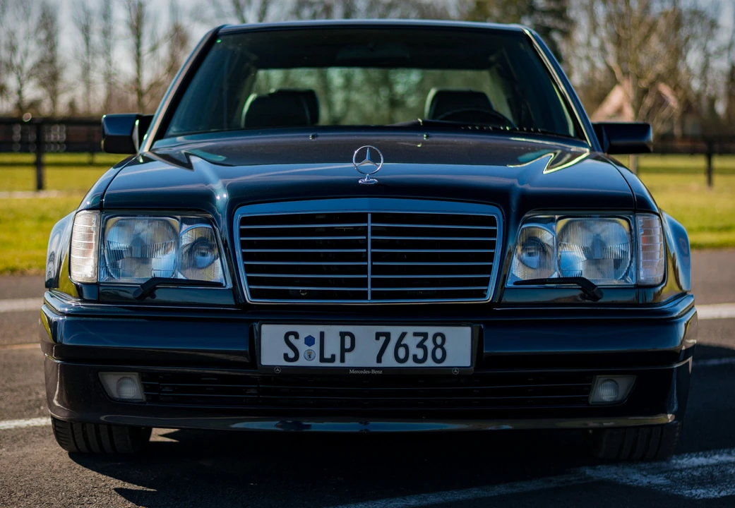 1995 Mercedes-Benz 500E & E500 - Image 7 of 18