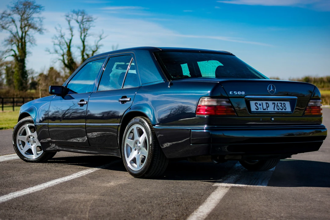 1995 Mercedes-Benz 500E & E500 - Image 9 of 18