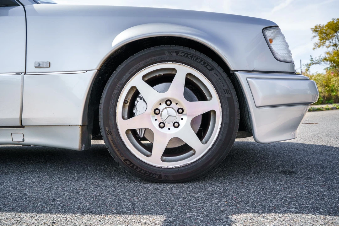 1995 Mercedes-Benz 500E & E500 - Image 13 of 31