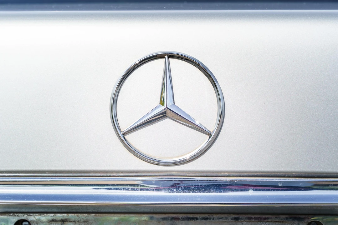1995 Mercedes-Benz 500E & E500 - Image 25 of 31