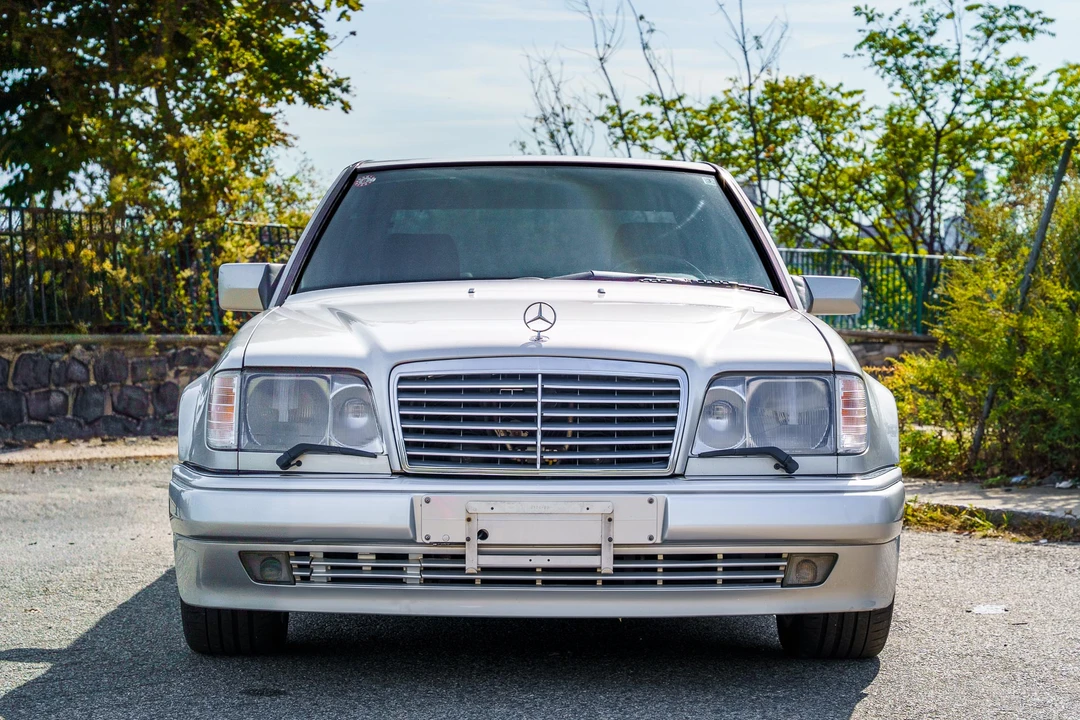 1995 Mercedes-Benz 500E & E500 - Image 2 of 31
