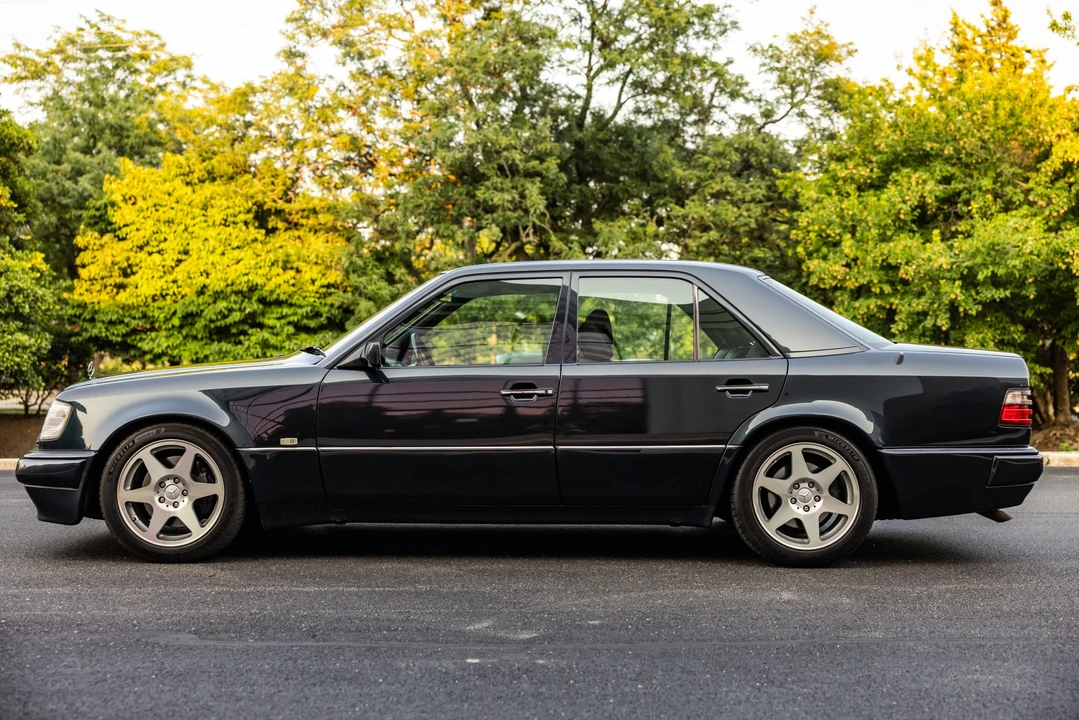 1995 Mercedes-Benz 500E & E500 - Image 11 of 31