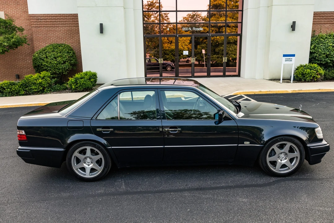 1995 Mercedes-Benz 500E & E500 - Image 18 of 31