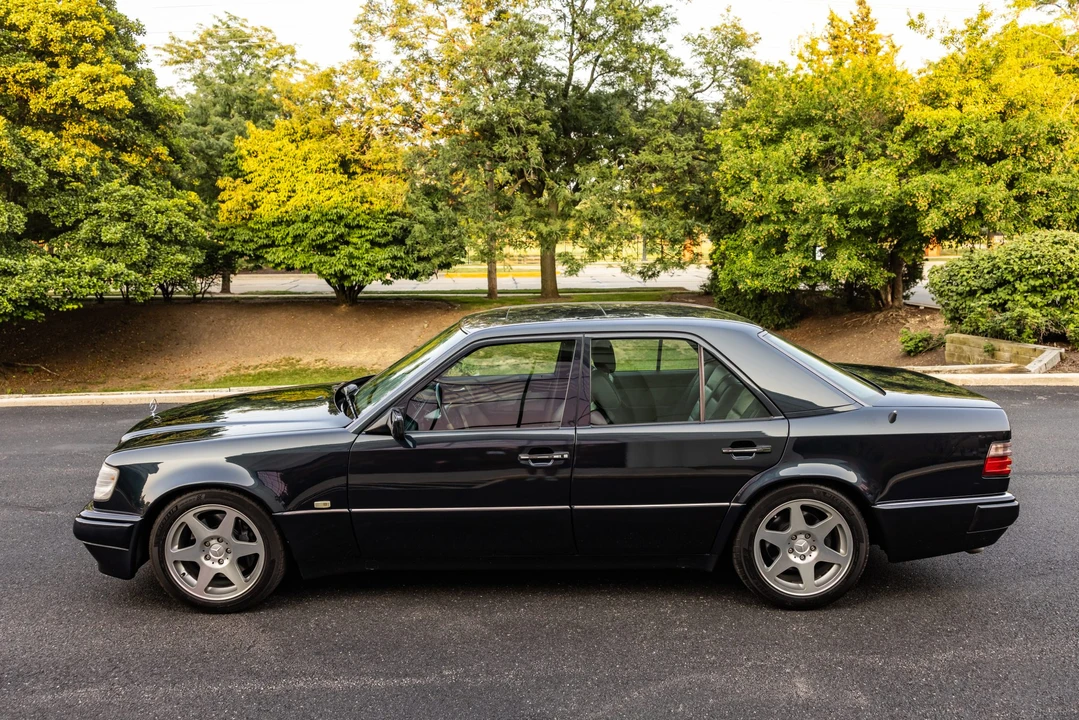 1995 Mercedes-Benz 500E & E500 - Image 10 of 31