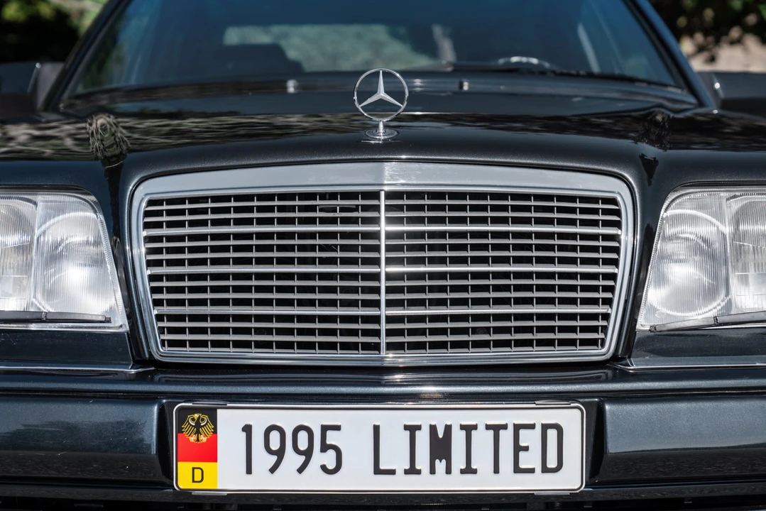1995 Mercedes-Benz 500E & E500 - Image 22 of 31