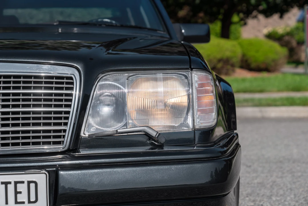 1995 Mercedes-Benz 500E & E500 - Image 24 of 31