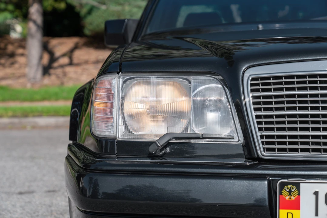 1995 Mercedes-Benz 500E & E500 - Image 23 of 31