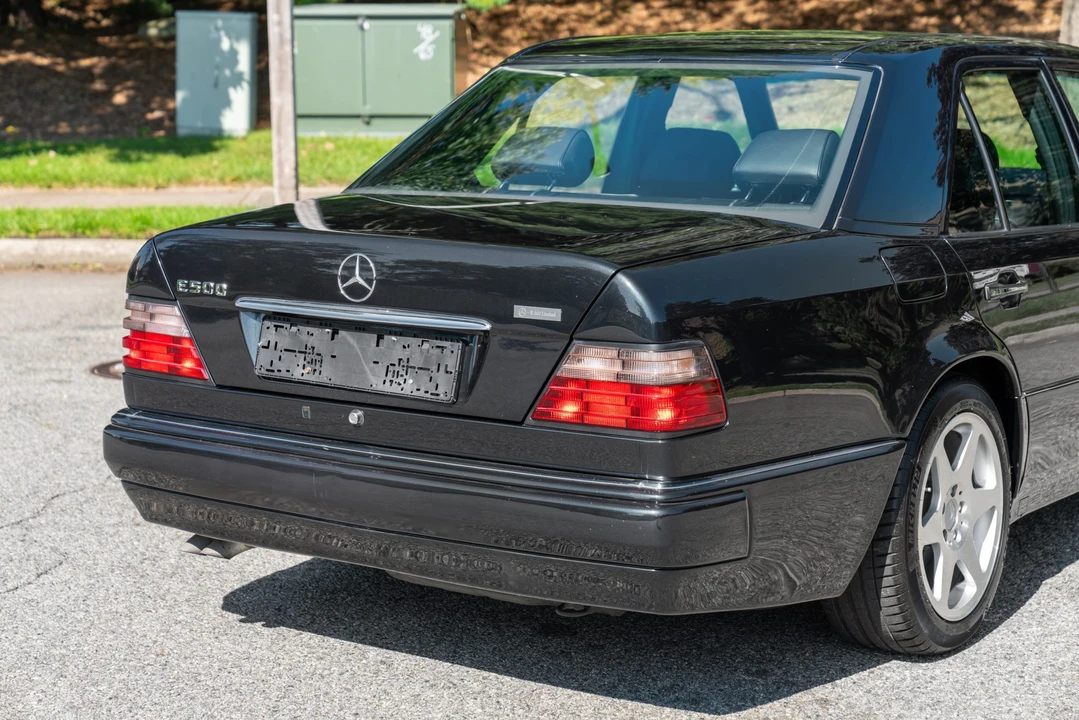 1995 Mercedes-Benz 500E & E500 - Image 14 of 31