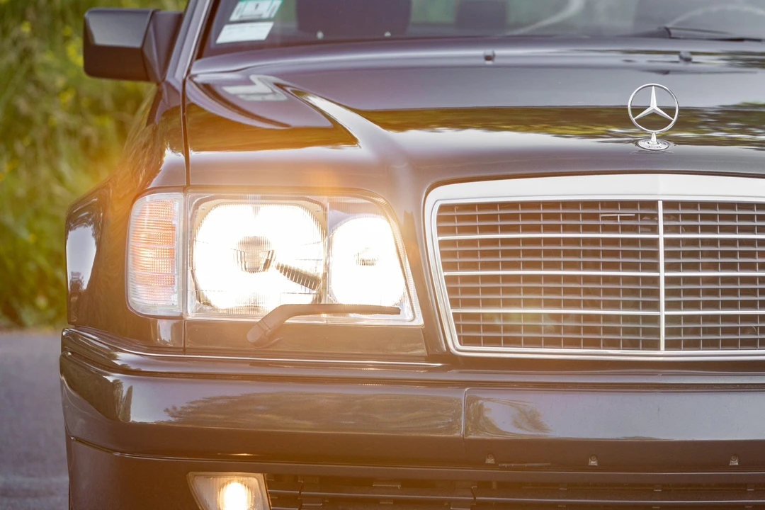 1995 Mercedes-Benz 500E & E500 - Image 12 of 31