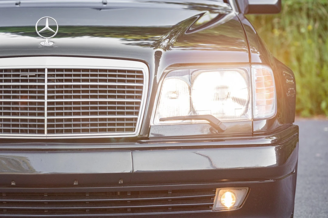 1995 Mercedes-Benz 500E & E500 - Image 13 of 31