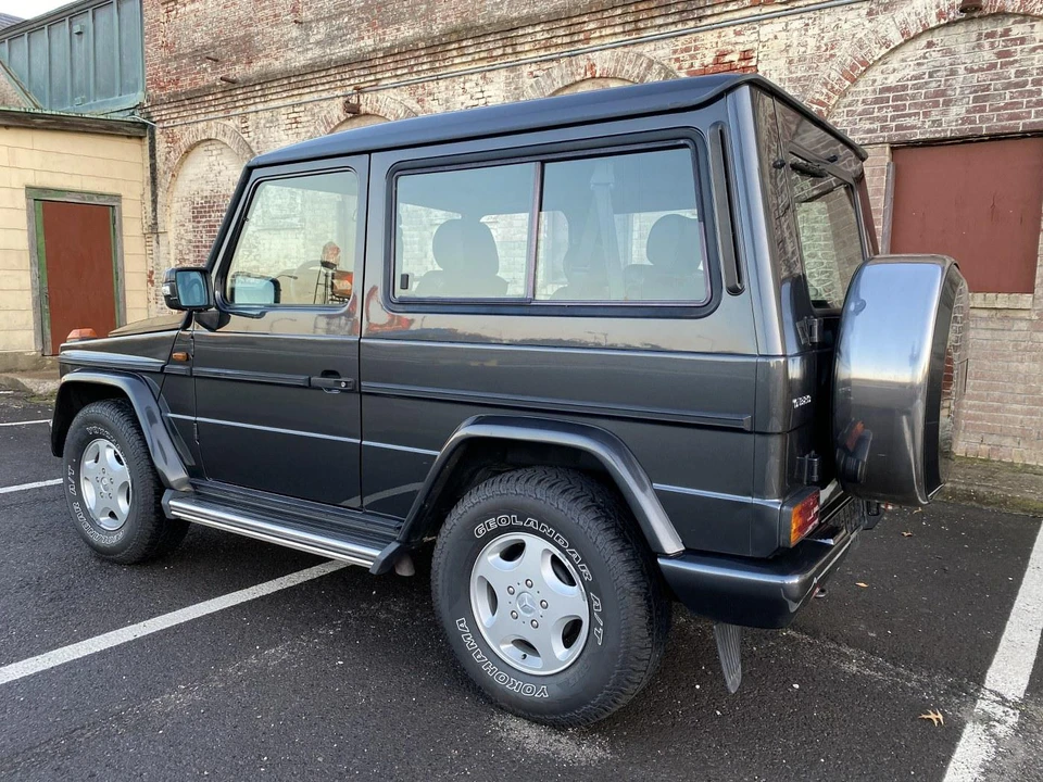 1995 Mercedes-Benz W463 G-Class - Image 5 of 10