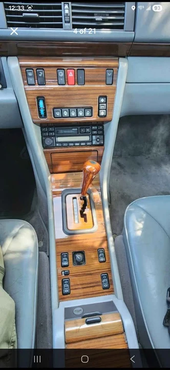 1995 Mercedes-Benz W124 E-Class - Image 12 of 21