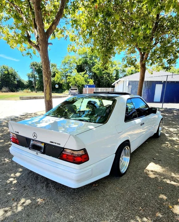 1995 Mercedes-Benz W124 E-Class - Image 5 of 21