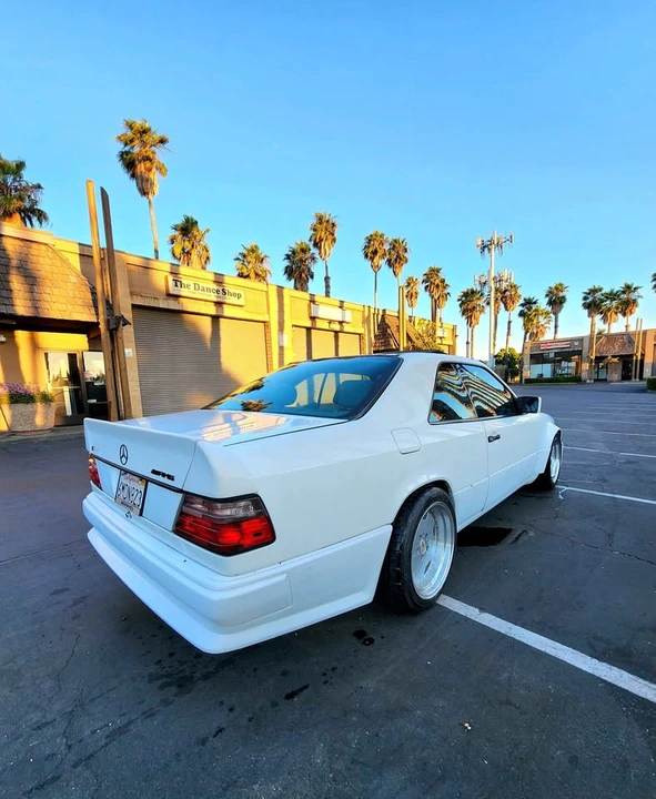 1995 Mercedes-Benz W124 E-Class - Image 8 of 21