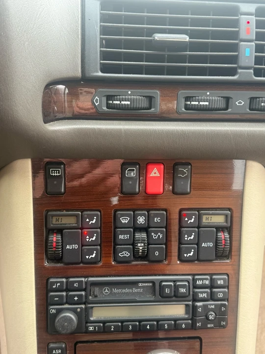 1995 Mercedes-Benz W140 S-Class - Image 12 of 20