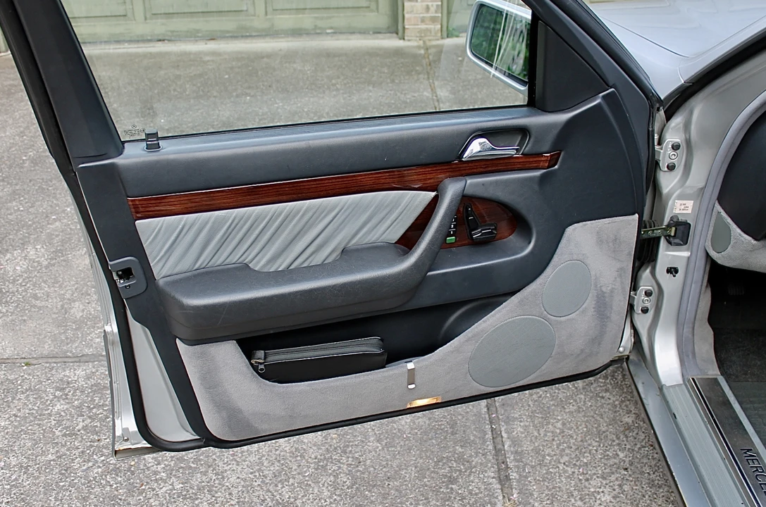 1995 Mercedes-Benz W140 S-Class - Image 26 of 31