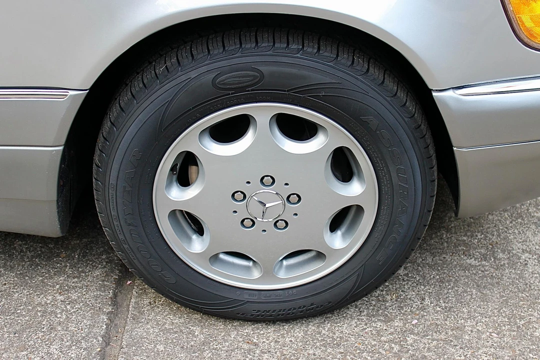 1995 Mercedes-Benz W140 S-Class - Image 14 of 15