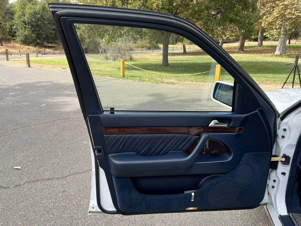 1995 Mercedes-Benz W140 S-Class - Image 22 of 31