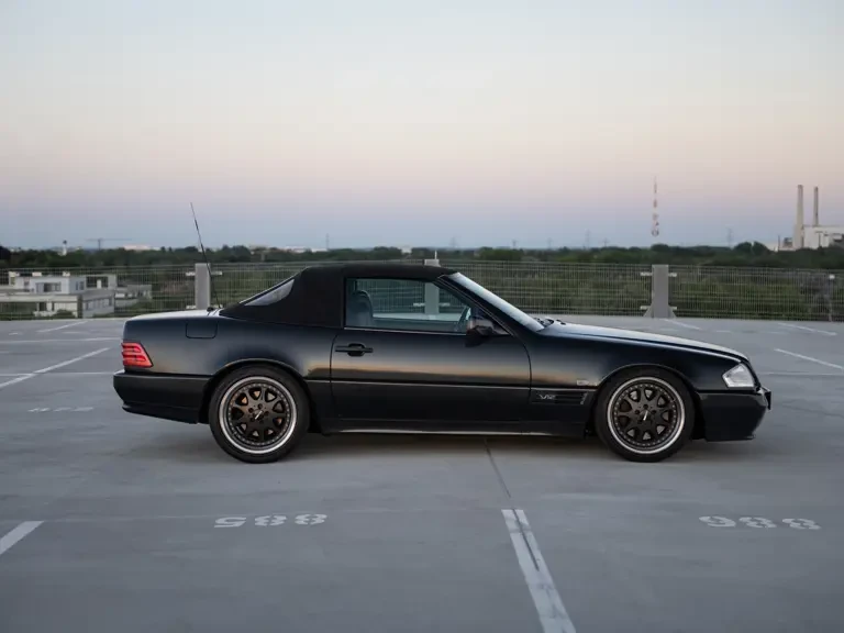 1995 Mercedes-Benz R129 SL 55 & SL 60 & SL 70 & SL 72 & SL 73 AMG - Image 12 of 31