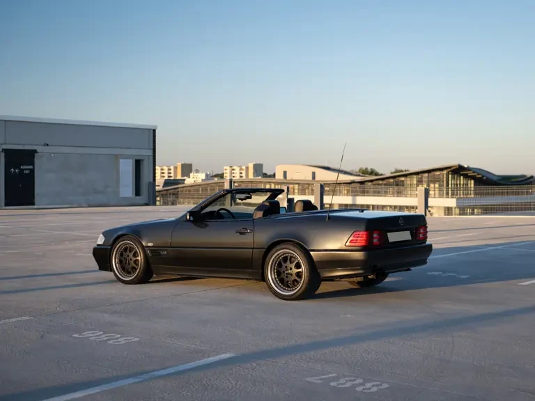 1995 Mercedes-Benz R129 SL 55 & SL 60 & SL 70 & SL 72 & SL 73 AMG - Image 11 of 31