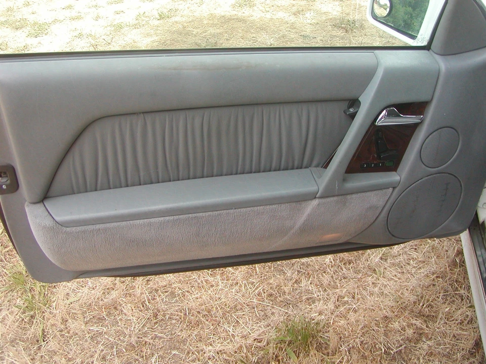 1995 Mercedes-Benz R129 SL-Class - Image 26 of 31
