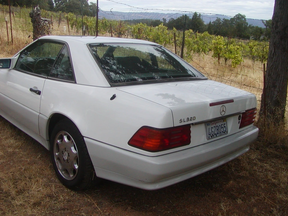 1995 Mercedes-Benz R129 SL-Class - Image 8 of 31
