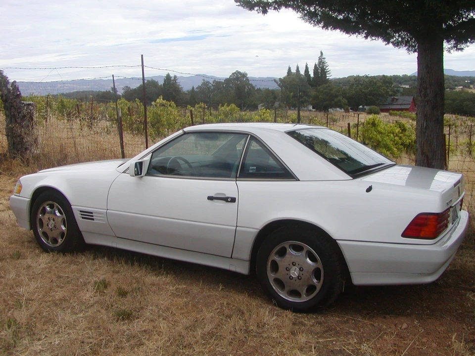 1995 Mercedes-Benz R129 SL-Class - Image 5 of 31
