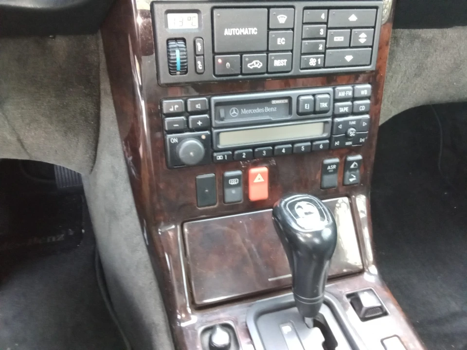 1995 Mercedes-Benz R129 SL-Class - Image 24 of 31