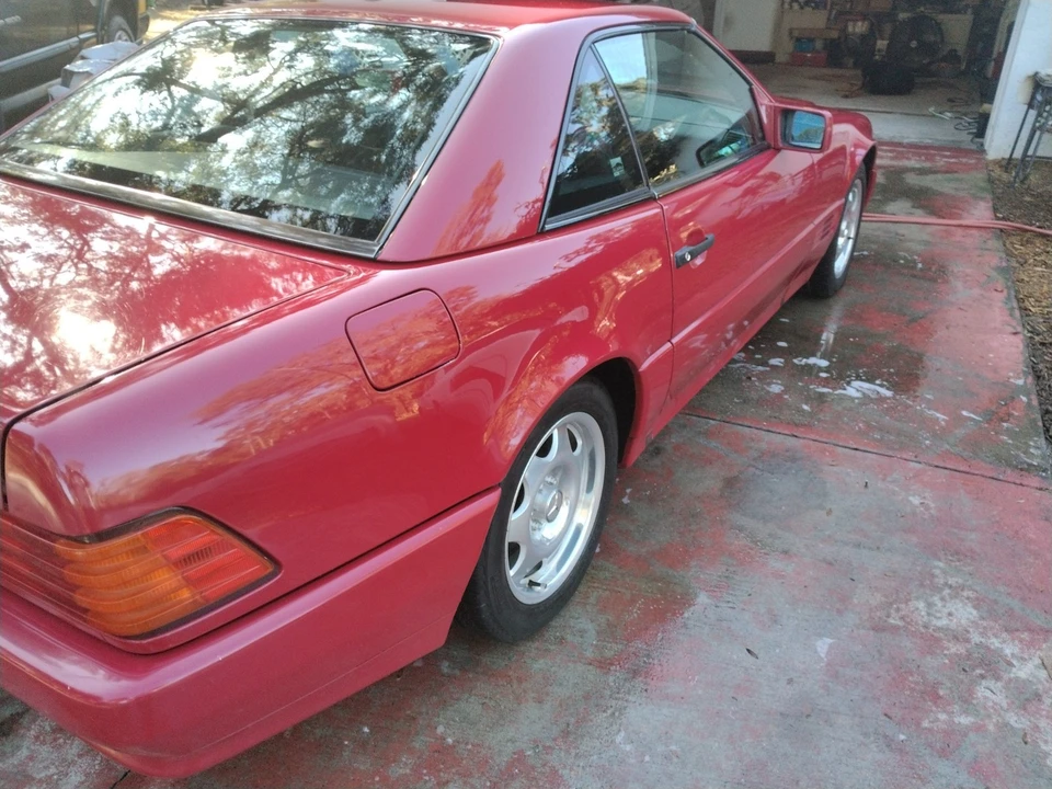 1995 Mercedes-Benz R129 SL-Class - Image 9 of 31