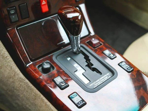 1995 Mercedes-Benz R129 SL-Class - Image 7 of 15