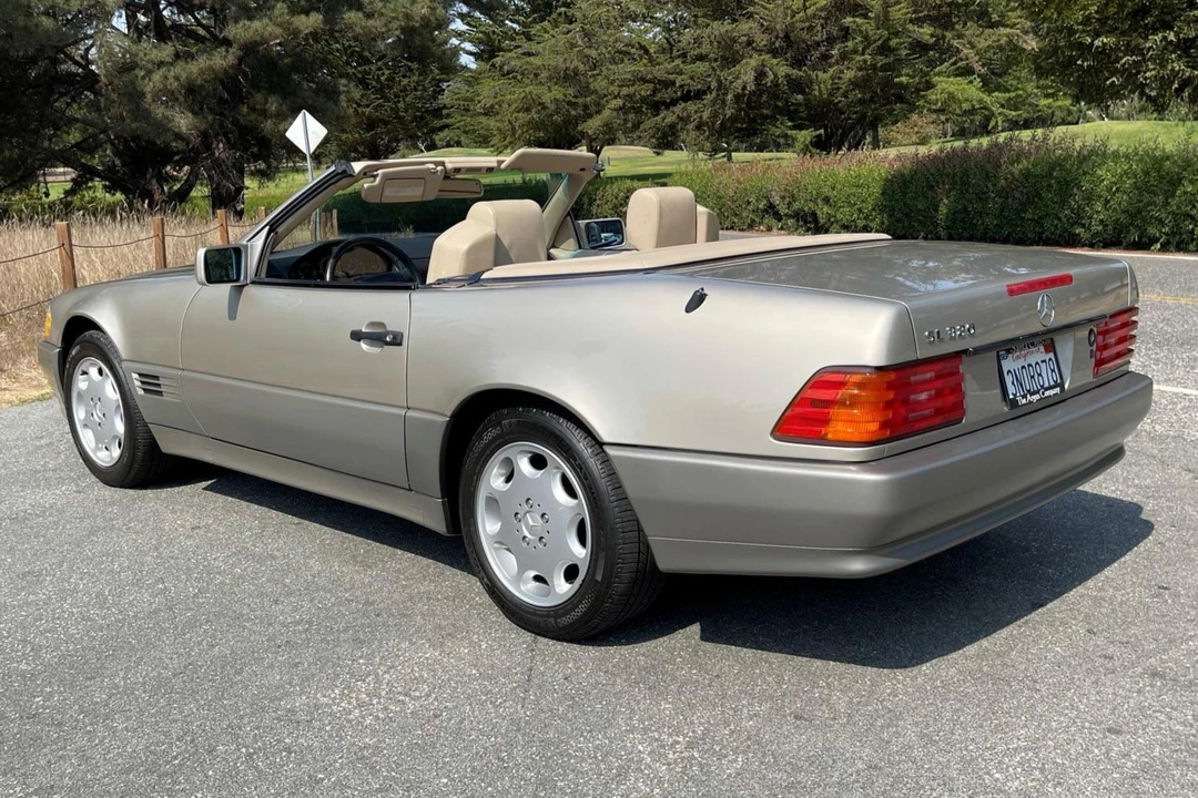 1995 Mercedes-Benz R129 SL-Class - Image 4 of 31