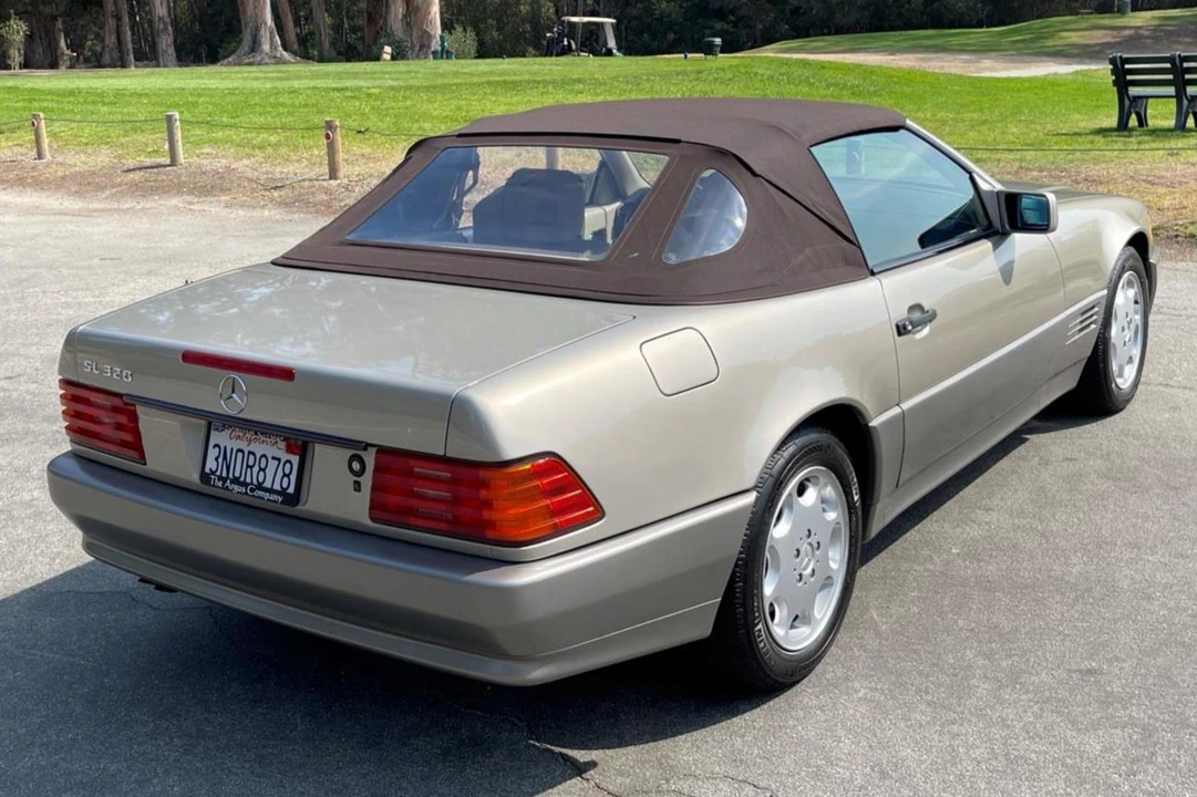 1995 Mercedes-Benz R129 SL-Class - Image 5 of 31