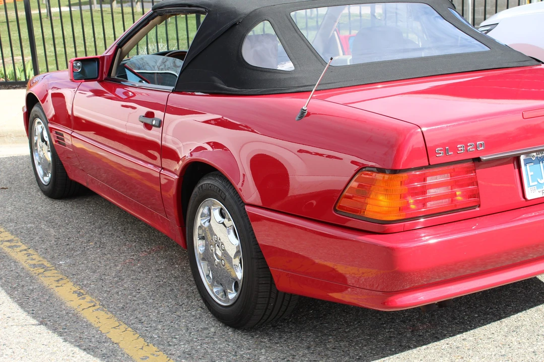1995 Mercedes-Benz R129 SL-Class - Image 17 of 31