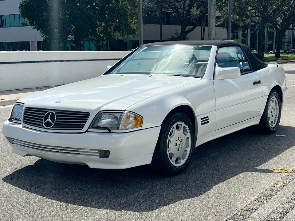1995 Mercedes-Benz R129 SL-Class - Image 3 of 31